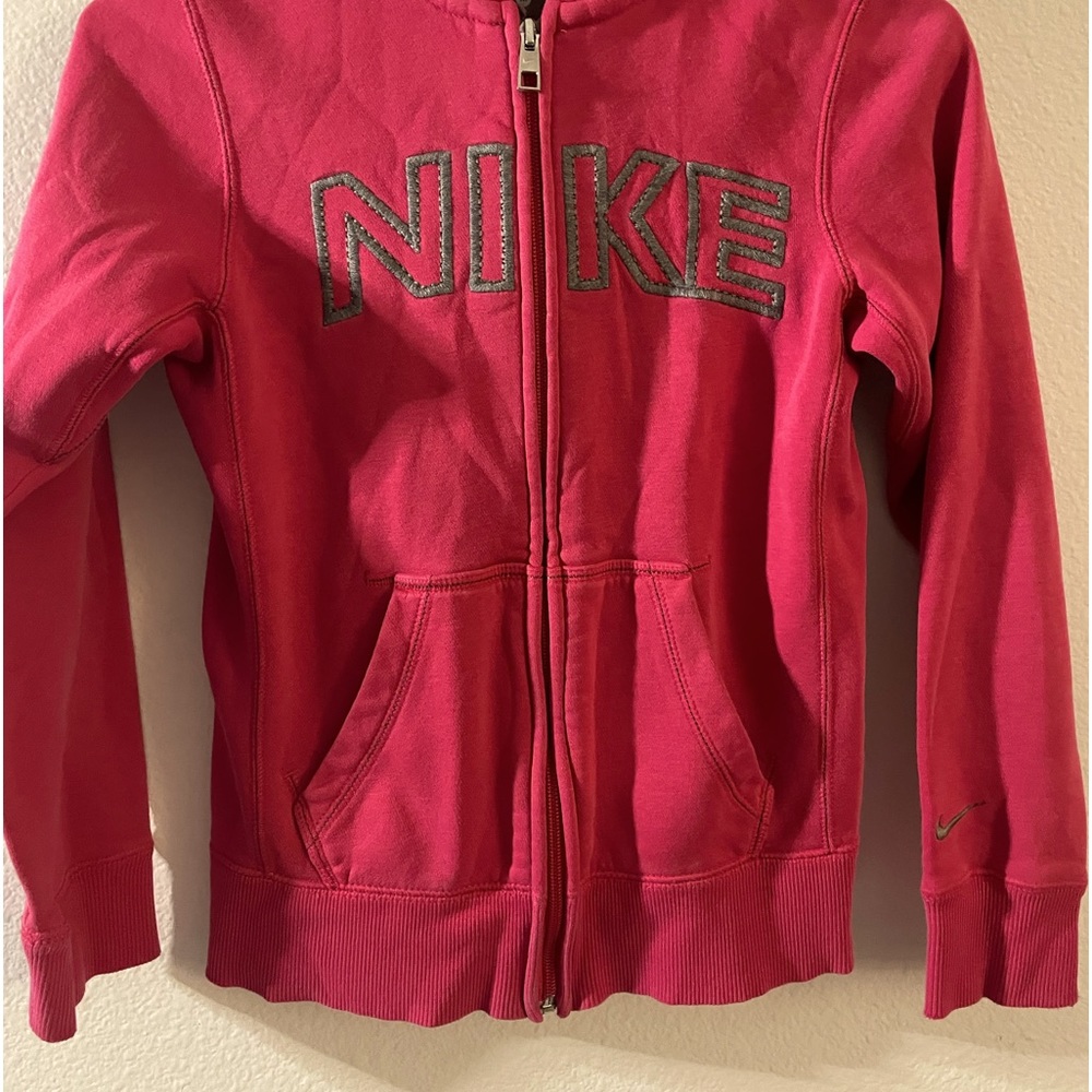 Nike slightly used for girl’s jacket size medium